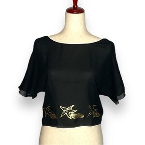 NWOT AJ Tropic Black Gold Leaf Shell Boatneck Short Sleeve Sheer Top Size Small